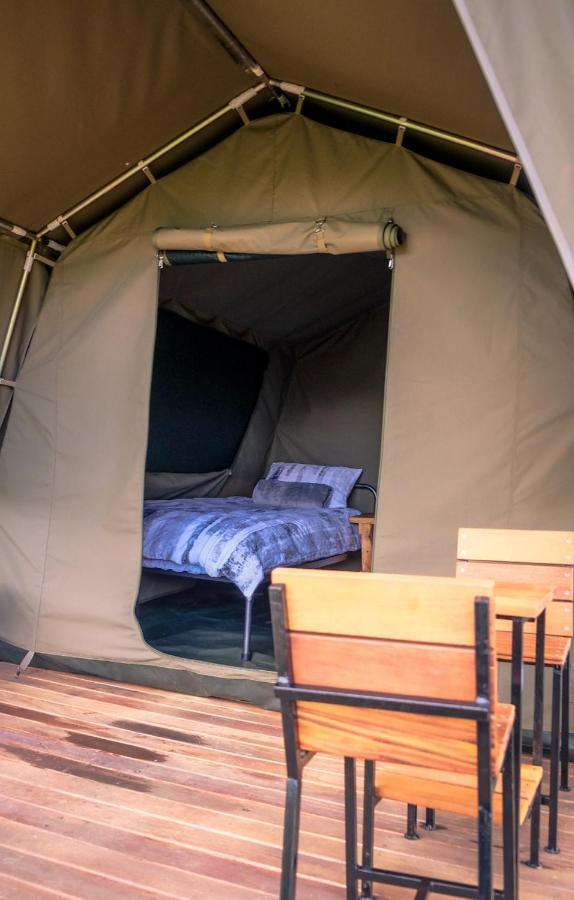 Luxe tent Bike Forge Glamping *
